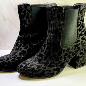 Super cute black leopard print with sparkles boot .